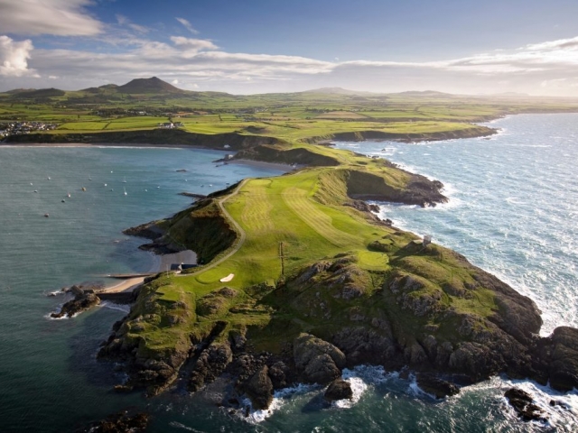 Nefy Golf Course and Coastal Walk to Porth Dinllaen Llyn Peninsula