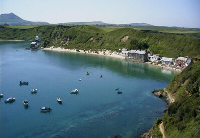 Porthdinllaen from the cliff-top golf club